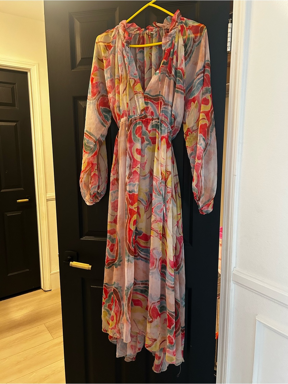 Multicolor Abstract Print Long Sleeve Maxi Dress